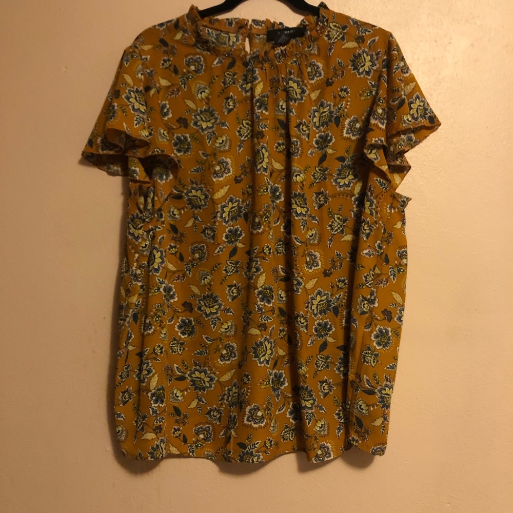 Forever 21 Cap Sleeve Shirt